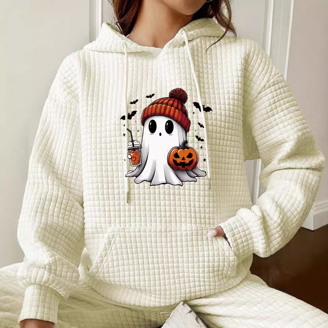 Sweat capuche Halloween femme porté extérieur