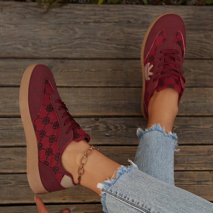 Baskets rétro femme portées - Ma boutique & co