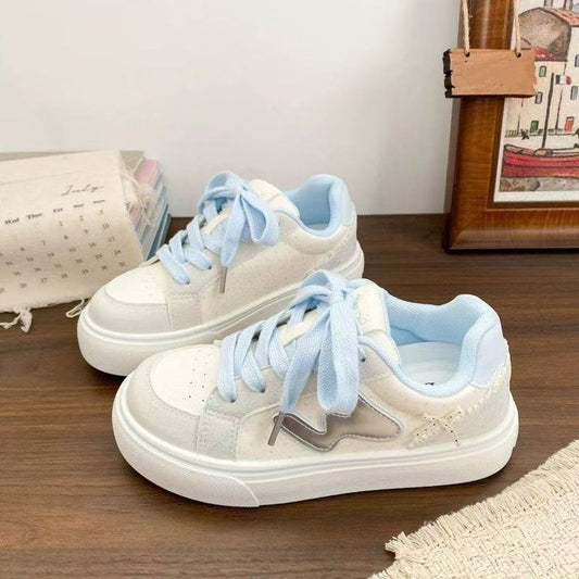 Baskets femme semelle épaisse style skate bleues - vue principale - Ma boutique & co